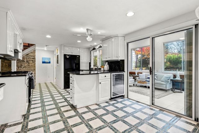 10 Quadrant Road, Salem, MA 01970