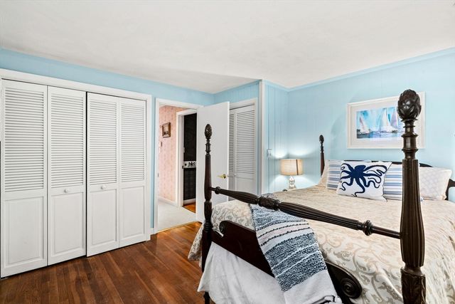 10 Quadrant Road, Salem, MA 01970