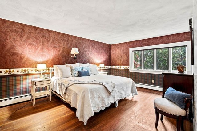 10 Quadrant Road, Salem, MA 01970