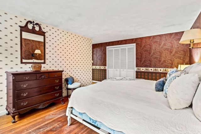 10 Quadrant Road, Salem, MA 01970