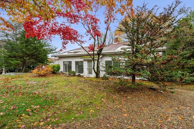 10 Quadrant Road, Salem, MA 01970