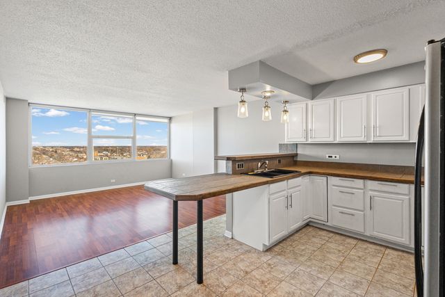 7234 W North Avenue 1608, Elmwood Park, IL 60707