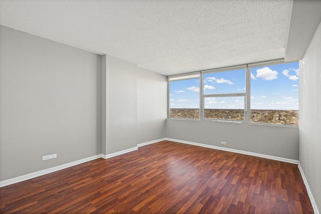 7234 W North Avenue 1608, Elmwood Park, IL 60707