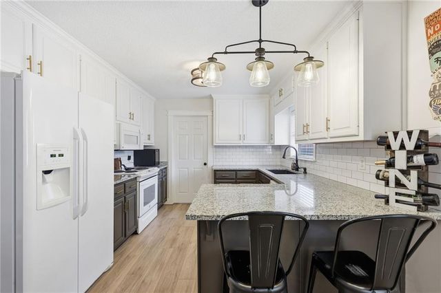 1520 Woodland Way, Gainesville, GA 30501