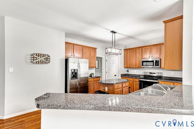 5841 Dorton Ln, Glen Allen, VA 23060