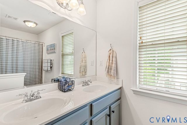 5841 Dorton Ln, Glen Allen, VA 23060
