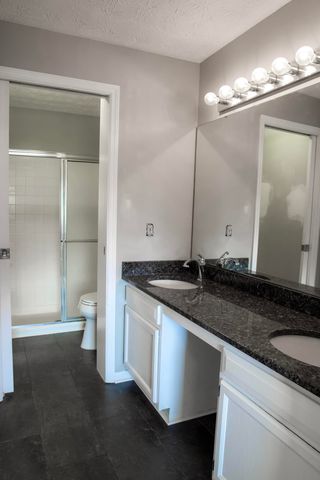 340 Deepwoods Drive, 6, Highland Heights, KY 41076