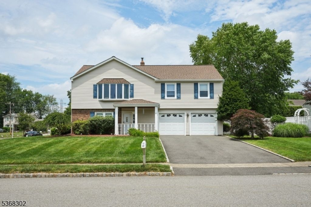 37 John St, East Hanover Twp., NJ 07936