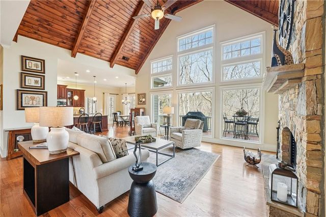 29 Red Trillium Ridge, Big Canoe, GA 30143