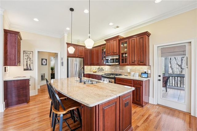29 Red Trillium Ridge, Big Canoe, GA 30143