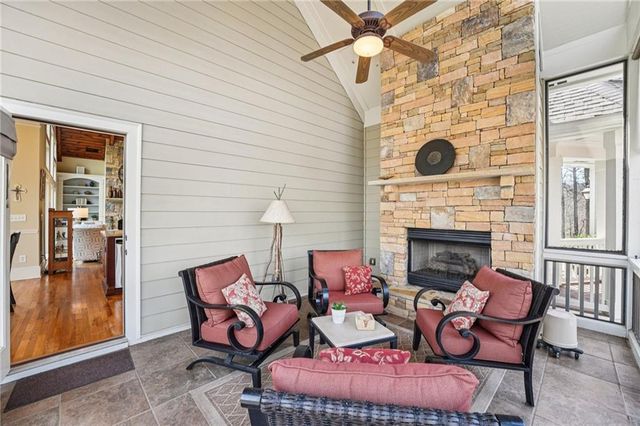 29 Red Trillium Ridge, Big Canoe, GA 30143