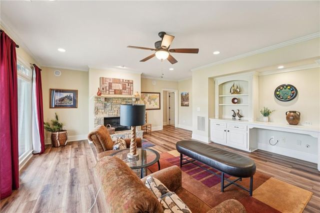 29 Red Trillium Ridge, Big Canoe, GA 30143