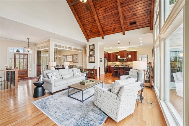 29 Red Trillium Ridge, Big Canoe, GA 30143