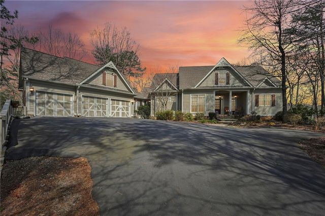 29 Red Trillium Ridge, Big Canoe, GA 30143