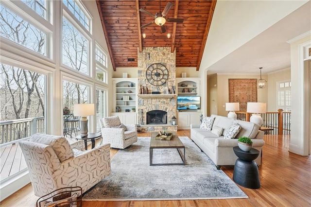 29 Red Trillium Ridge, Big Canoe, GA 30143
