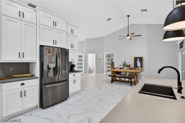 24200 Golden Eagle LN, Bonita Springs, FL 34135