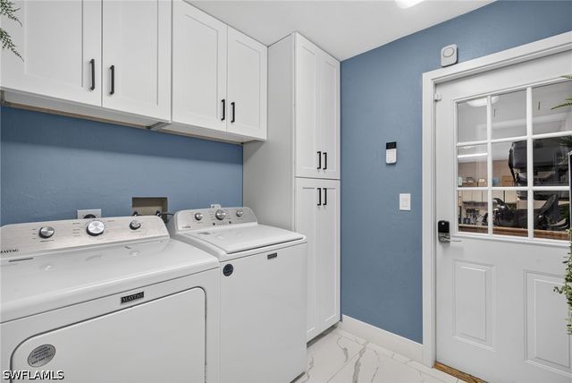 24200 Golden Eagle LN, Bonita Springs, FL 34135