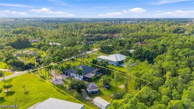 24200 Golden Eagle LN, Bonita Springs, FL 34135
