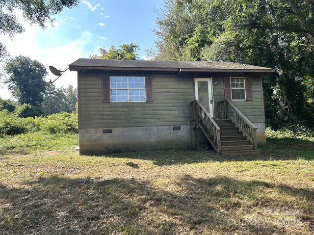 390 Ragtown Road, Forest City, NC 28043