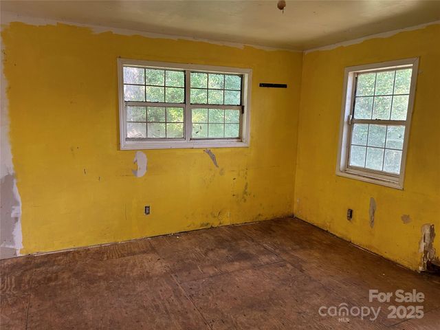 390 Ragtown Road, Forest City, NC 28043