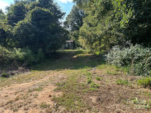 390 Ragtown Road, Forest City, NC 28043