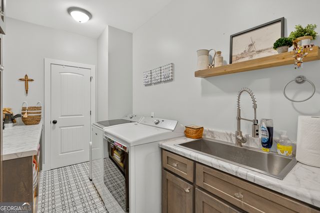 7625 W County Line Road, Lula, GA 30554