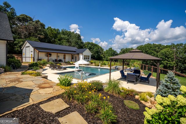 7625 W County Line Road, Lula, GA 30554