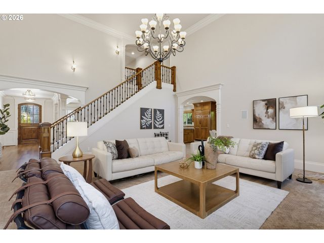 13264 GOODALL Rd, Lake Oswego, OR 97034