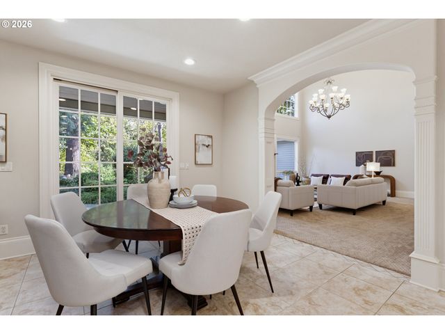13264 GOODALL Rd, Lake Oswego, OR 97034