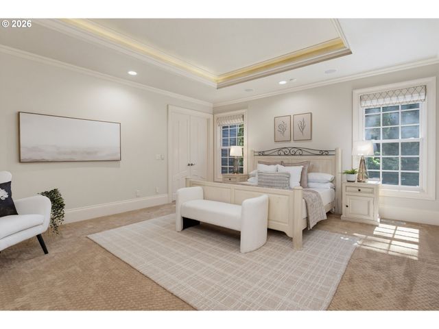 13264 GOODALL Rd, Lake Oswego, OR 97034