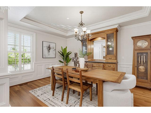 13264 GOODALL Rd, Lake Oswego, OR 97034