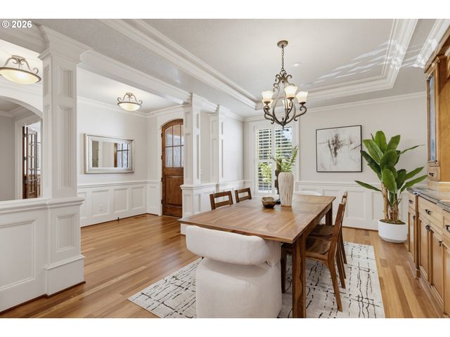 13264 GOODALL Rd, Lake Oswego, OR 97034