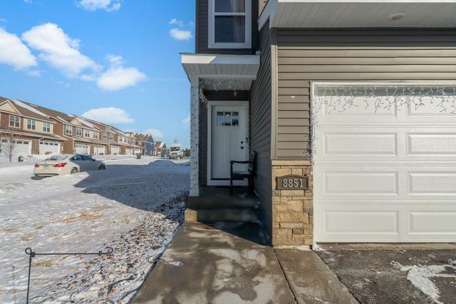 8851 Granite Court, Woodbury, MN 55129