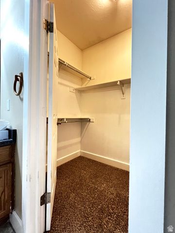 8404 S IVY SPRINGS LN, West Jordan, UT 84081