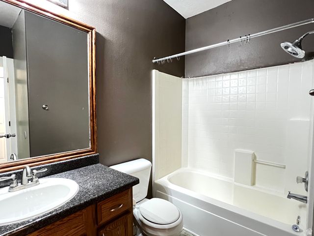 8404 S IVY SPRINGS LN, West Jordan, UT 84081