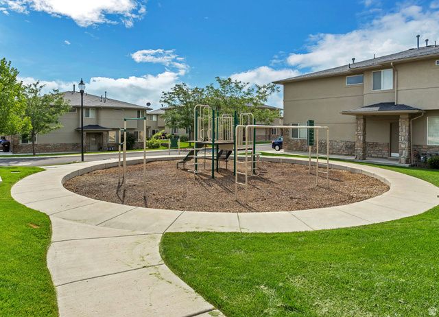 8404 S IVY SPRINGS LN, West Jordan, UT 84081