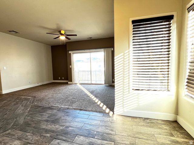 8404 S IVY SPRINGS LN, West Jordan, UT 84081