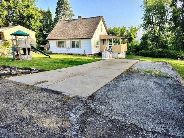 3685 Churchview Ave. Ext., Baldwin Boro, PA 15236