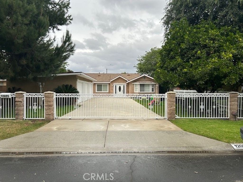 12023 Hemlock Street, El Monte, CA 91732