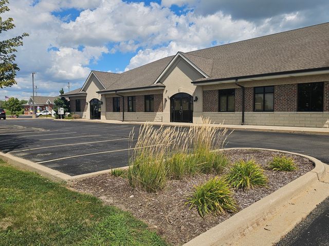 16007 Executive Drive, Crest Hill, IL 60403