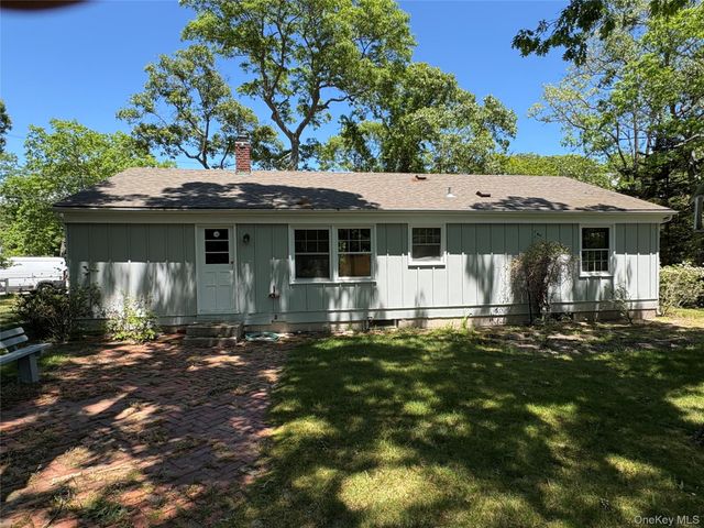 52 Neptune Avenue, Hampton Bays, NY 11946