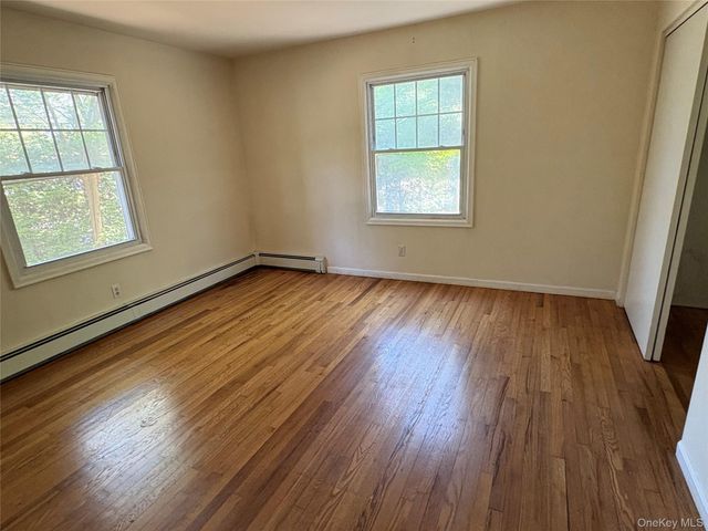 52 Neptune Avenue, Hampton Bays, NY 11946