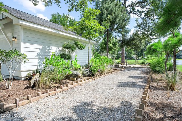 8 Daffodil Farm Way, Bluffton, SC 29910