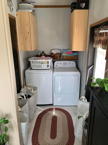 10049 Webb Road, Logan, OH 43138