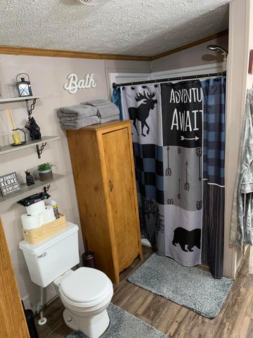 10049 Webb Road, Logan, OH 43138