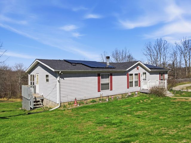 10049 Webb Road, Logan, OH 43138