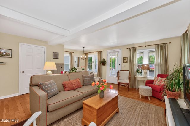 19 Martin Avenue, Ballston, NY 12020