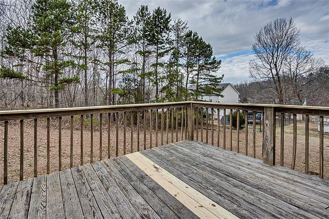 2585 Peppertree Ridge Road, Randleman, NC 27317