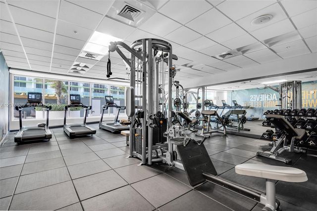 1750 N Bayshore Drive 5010, Miami, FL 33132