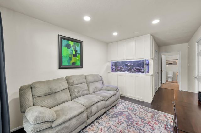 1602 Cafe Dumonde, Conroe, TX 77304